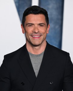 BEVERLY HILLS, CALIFORNIA - MARCH 12: Mark Consuelos attends the 2023 Vanity Fair Oscar Party hosted by Radhika Jones at Wallis Annenberg Center for the Performing Arts on March 12, 2023 in Beverly Hills, California.  (Photo by Karwai Tang/WireImage,)